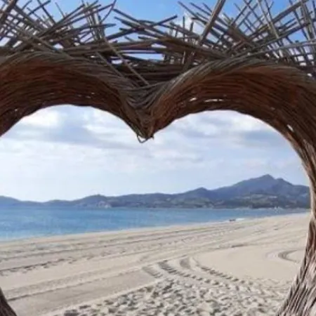 Location A La Plage 아파트